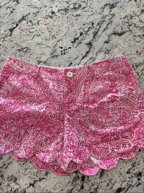 Lilly Pulitzer Pink Printed Scalloped Hem Shorts